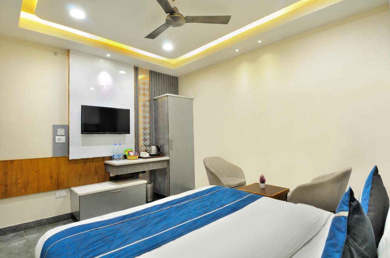 Hotel Imperial View New Delhi Extérieur photo
